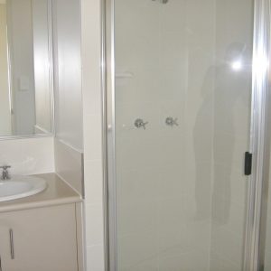 3 Nairen Close, Redlynch, QLD 4870 AUS