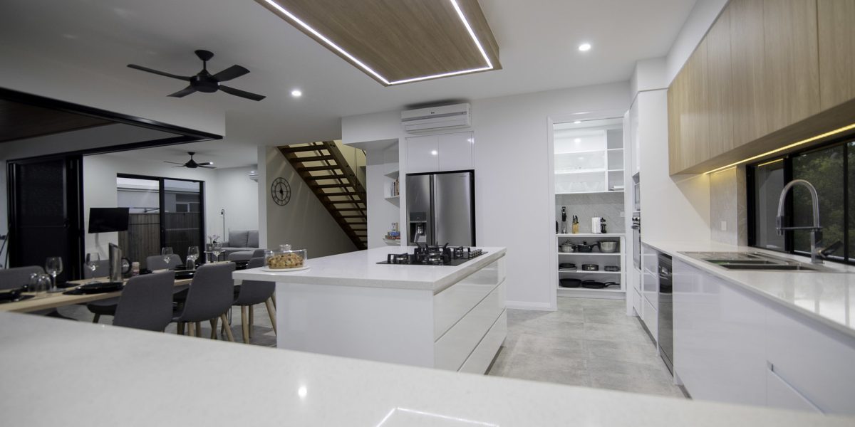 34 Blue Water Lane, Trinity Beach, QLD 4879 AUS