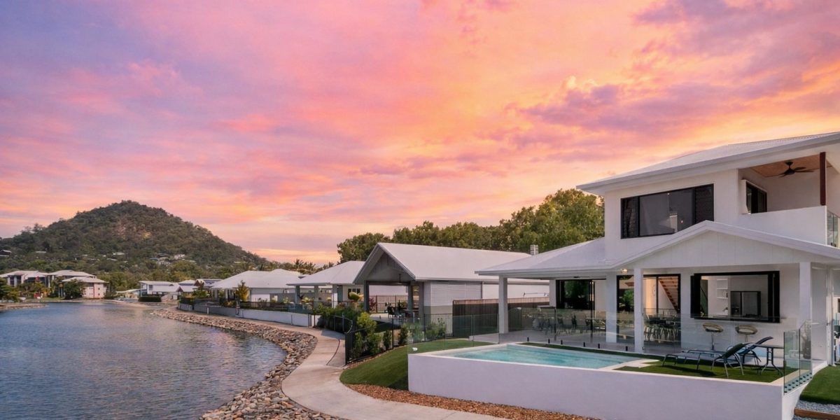 34 Blue Water Lane, Trinity Beach, QLD 4879 AUS