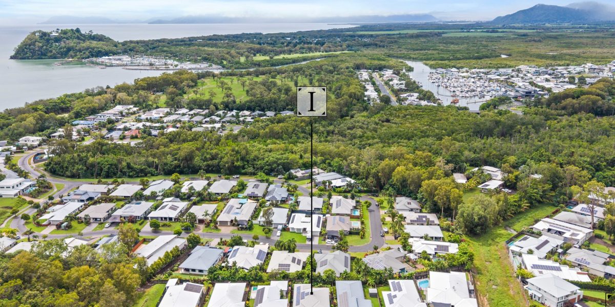 8 Flow Close, Trinity Beach, QLD 4879 AUS