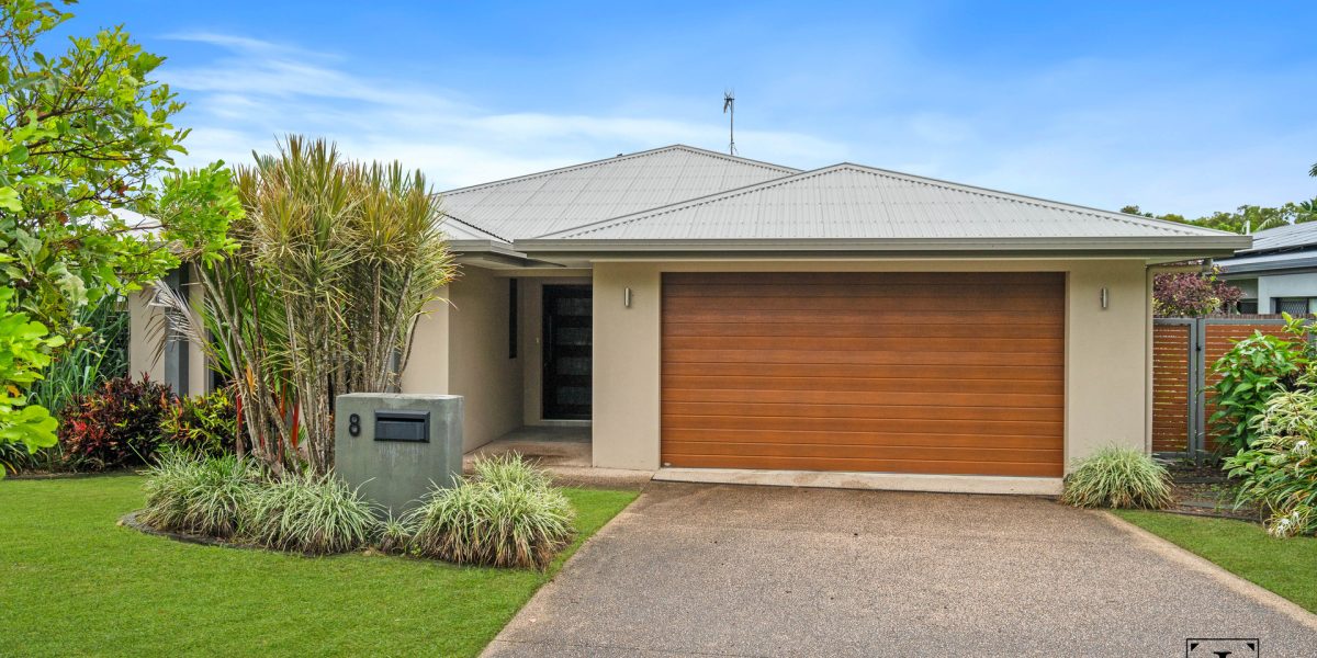 8 Flow Close, Trinity Beach, QLD 4879 AUS