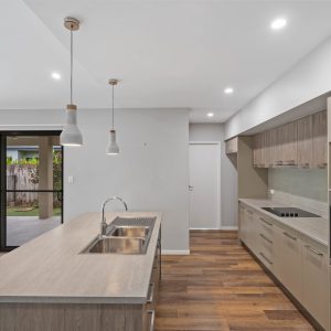 8 Flow Close, Trinity Beach, QLD 4879 AUS