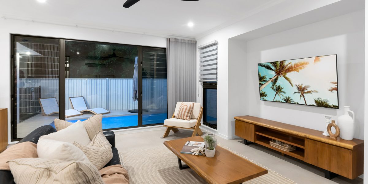 7 Braeside Court, Smithfield, QLD 4878 AUS