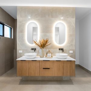 7 Braeside Court, Smithfield, QLD 4878 AUS