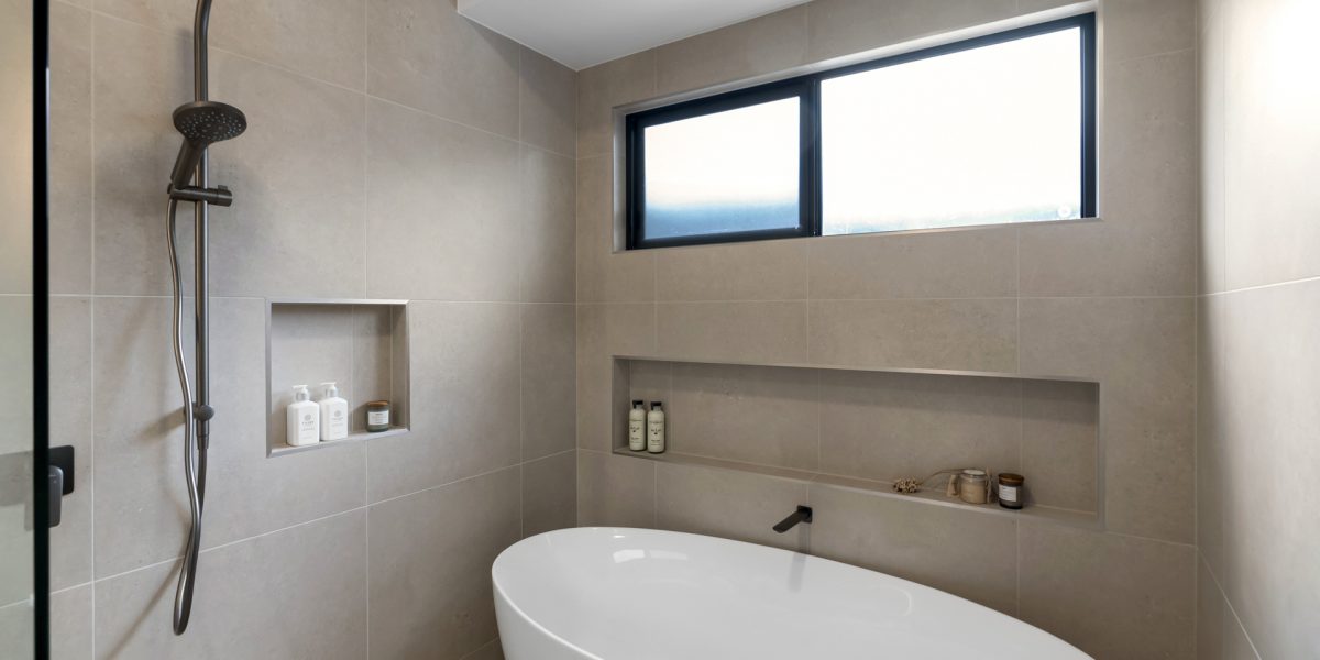 7 Braeside Court, Smithfield, QLD 4878 AUS