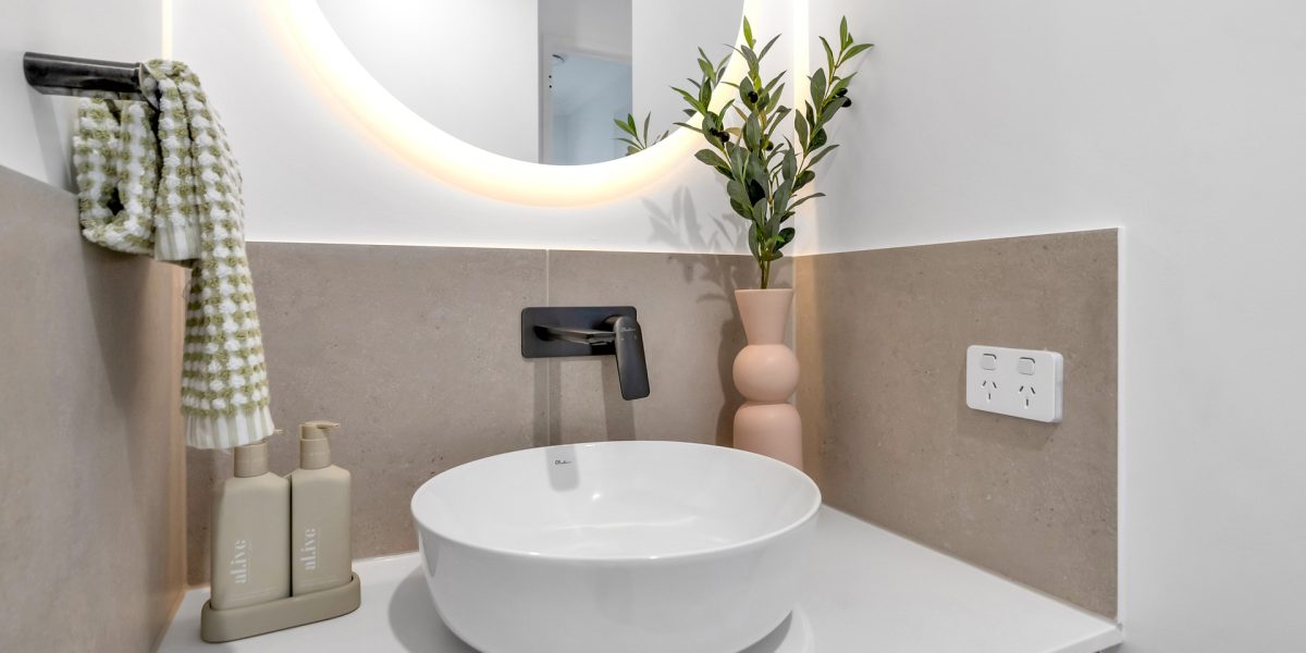 7 Braeside Court, Smithfield, QLD 4878 AUS