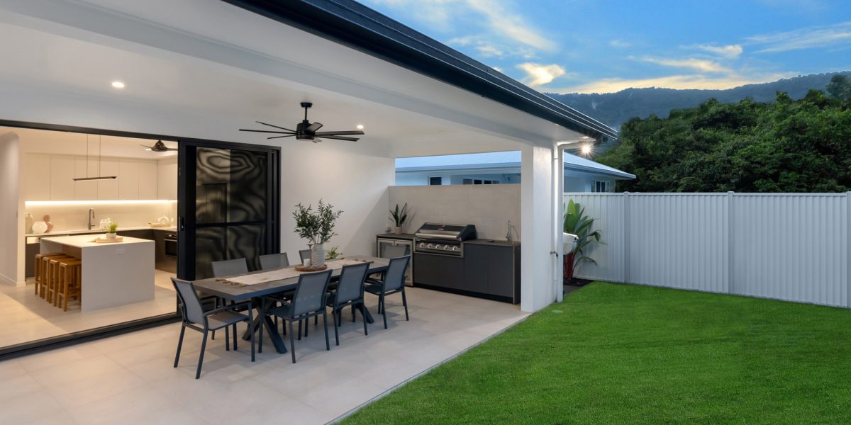 7 Braeside Court, Smithfield, QLD 4878 AUS