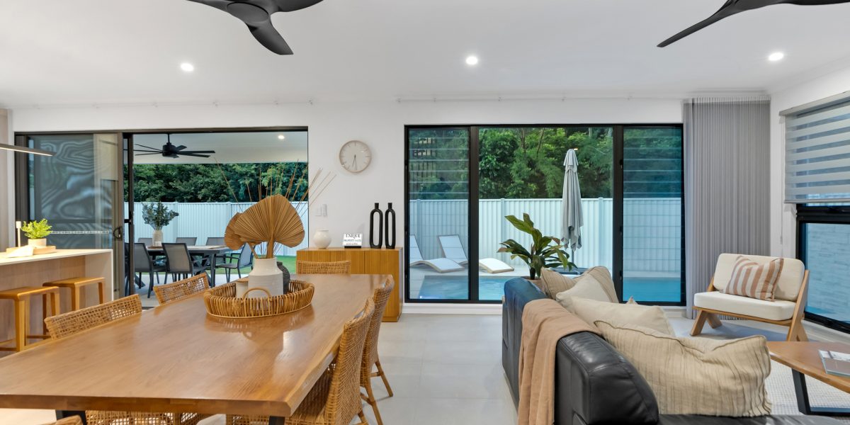 7 Braeside Court, Smithfield, QLD 4878 AUS