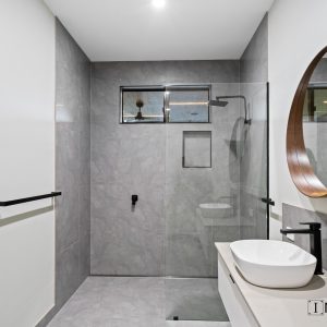 116 Nolan Street, Whitfield, QLD 4870 AUS