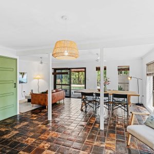 5 Sun Street, Brinsmead, QLD 4870 AUS