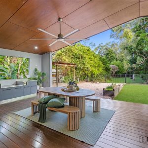13 Moore Road, Kewarra Beach, QLD 4879 AUS