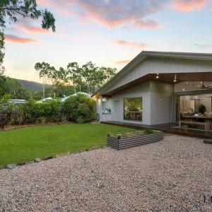 13 Moore Road, Kewarra Beach, QLD 4879 AUS