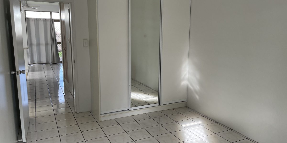 2/19 Pioneer Street, Manoora, QLD 4870 AUS