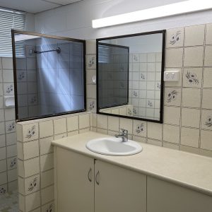 2/19 Pioneer Street, Manoora, QLD 4870 AUS