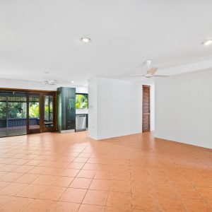 16 Redman Street, Trinity Beach, QLD 4879 AUS