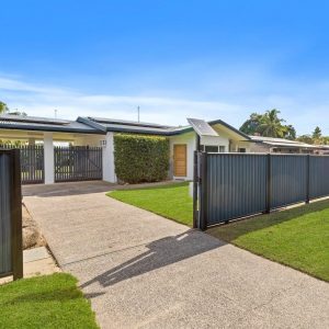 25 Caribbean Street, Holloways Beach, QLD 4878 AUS