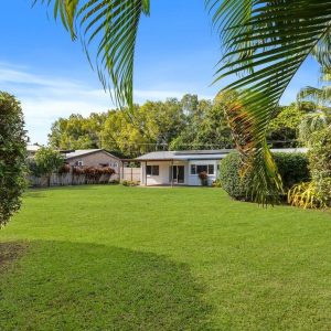 25 Caribbean Street, Holloways Beach, QLD 4878 AUS