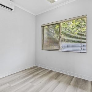 25 Caribbean Street, Holloways Beach, QLD 4878 AUS