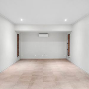 28 Iridescent Drive, Trinity Park, QLD 4879 AUS