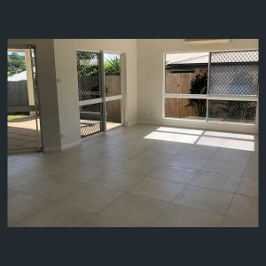 8 Hymes Street, Kanimbla, QLD 4870 AUS