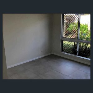 8 Hymes Street, Kanimbla, QLD 4870 AUS