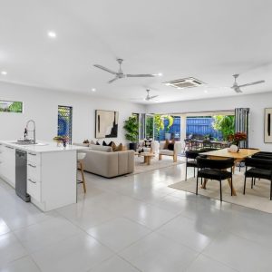 24 Halifax Drive, Redlynch, QLD 4870 AUS