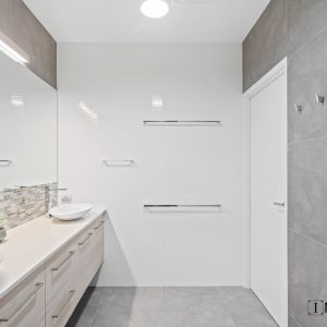 67 Leonard Street, Kewarra Beach, QLD 4879 AUS