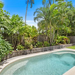 15 Tribulation Close, Kewarra Beach, QLD 4879 AUS