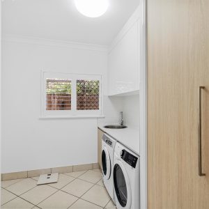 15 Tribulation Close, Kewarra Beach, QLD 4879 AUS
