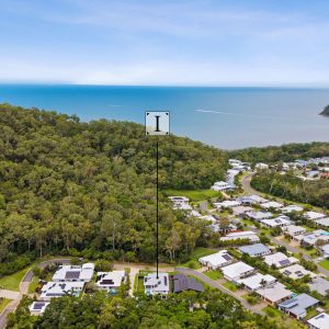 7 Flow Close, Trinity Beach, QLD 4879 AUS