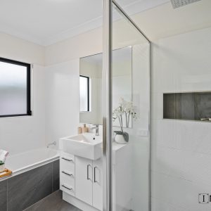7 Flow Close, Trinity Beach, QLD 4879 AUS