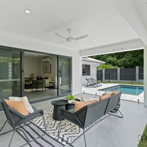 7 Flow Close, Trinity Beach, QLD 4879 AUS