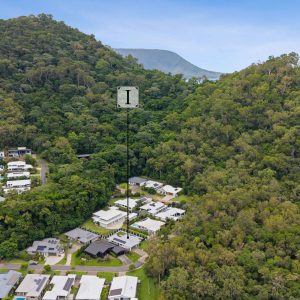 7 Flow Close, Trinity Beach, QLD 4879 AUS