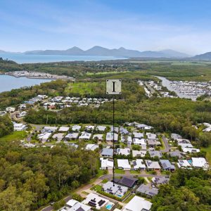 7 Flow Close, Trinity Beach, QLD 4879 AUS