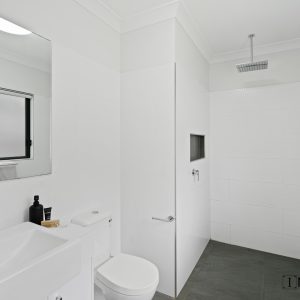 7 Flow Close, Trinity Beach, QLD 4879 AUS