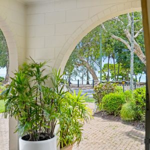 133 Arlington Esplanade, Clifton Beach, QLD 4879 AUS