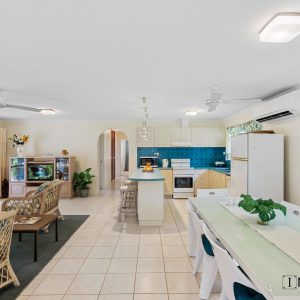 133 Arlington Esplanade, Clifton Beach, QLD 4879 AUS