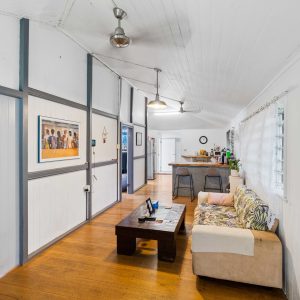 444 Severin Street, Manunda, QLD 4870 AUS