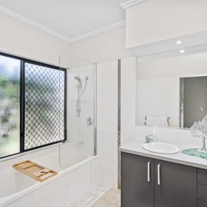 14B Vetiver Street, Trinity Park, QLD 4879 AUS