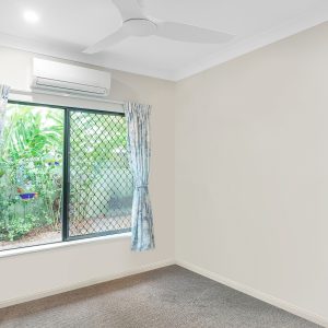 27 Castor Street, Clifton Beach, QLD 4879 AUS