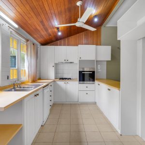 90 Gatton Street, Parramatta Park, QLD 4870 AUS