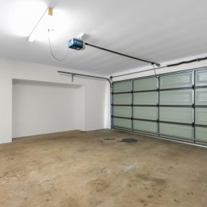 4 Cliffdale Street, Bentley Park, QLD 4869 AUS