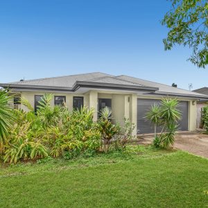 6 Perserverance Street, Redlynch, QLD 4870 AUS