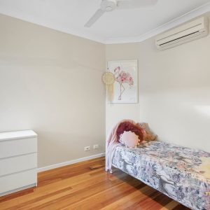 11 Norwood Crescent, Trinity Park, QLD 4879 AUS