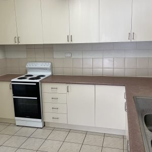 4 Venezia Street, Woree, QLD 4868 AUS