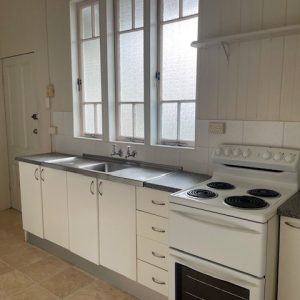 10a Shearer Avenue, Manunda, QLD 4870 AUS