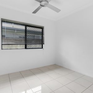 7 Midship Street, Trinity Beach, QLD 4879 AUS