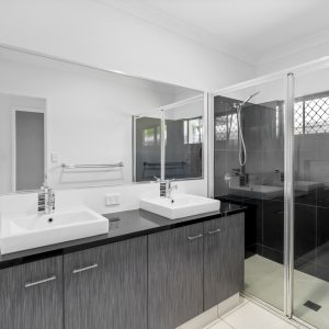 7 Midship Street, Trinity Beach, QLD 4879 AUS