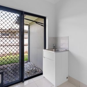 7 Midship Street, Trinity Beach, QLD 4879 AUS