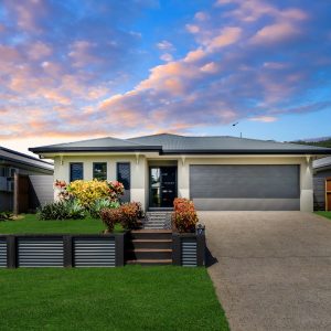 7 Midship Street, Trinity Beach, QLD 4879 AUS